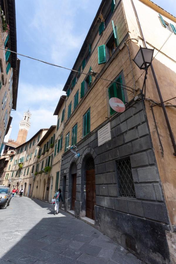 La Casa Del Dupre Lägenhet Siena Exteriör bild