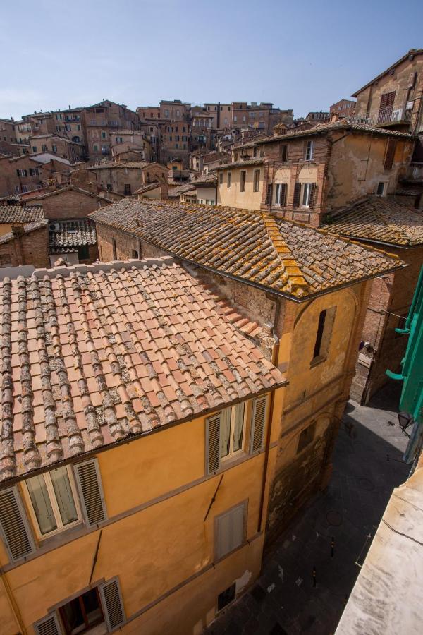 La Casa Del Dupre Lägenhet Siena Exteriör bild